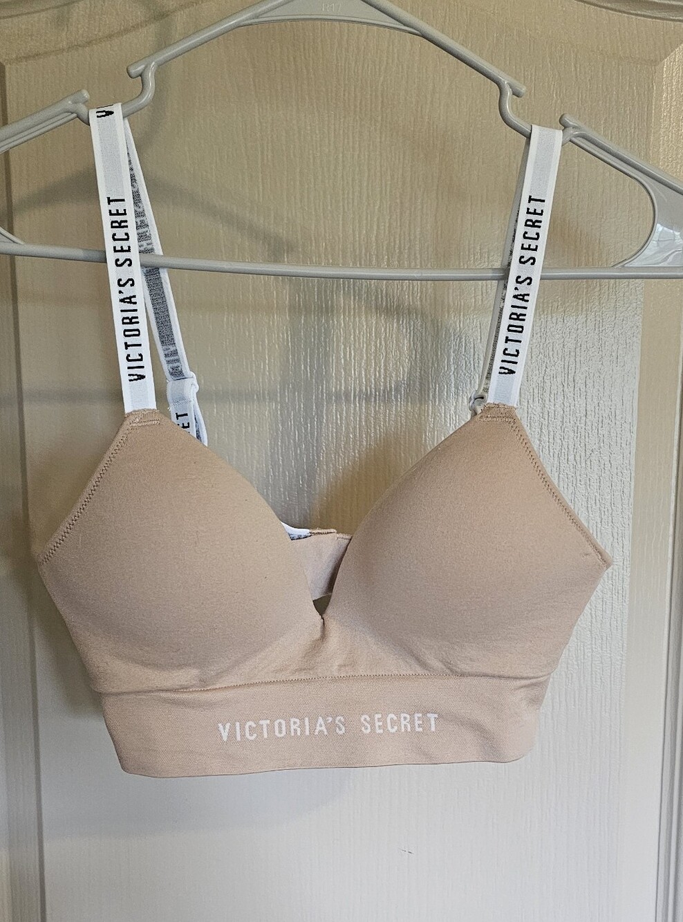 The T-shirt Cool Bra Lightly Lined Wireless Bralette Size Small